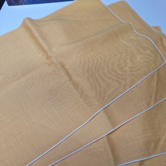 Retro Cloth Napkins Placemats Vintage Yellow Flower 16x11 inches Granny Dining - Picture 5 of 9